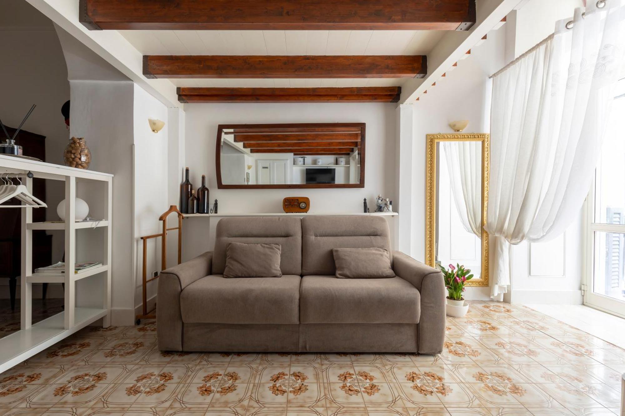 Niloufar Residence Napoli Екстер'єр фото